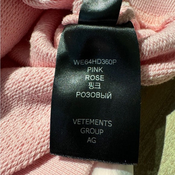 Vetements Hoodie - Picture 3 of 3